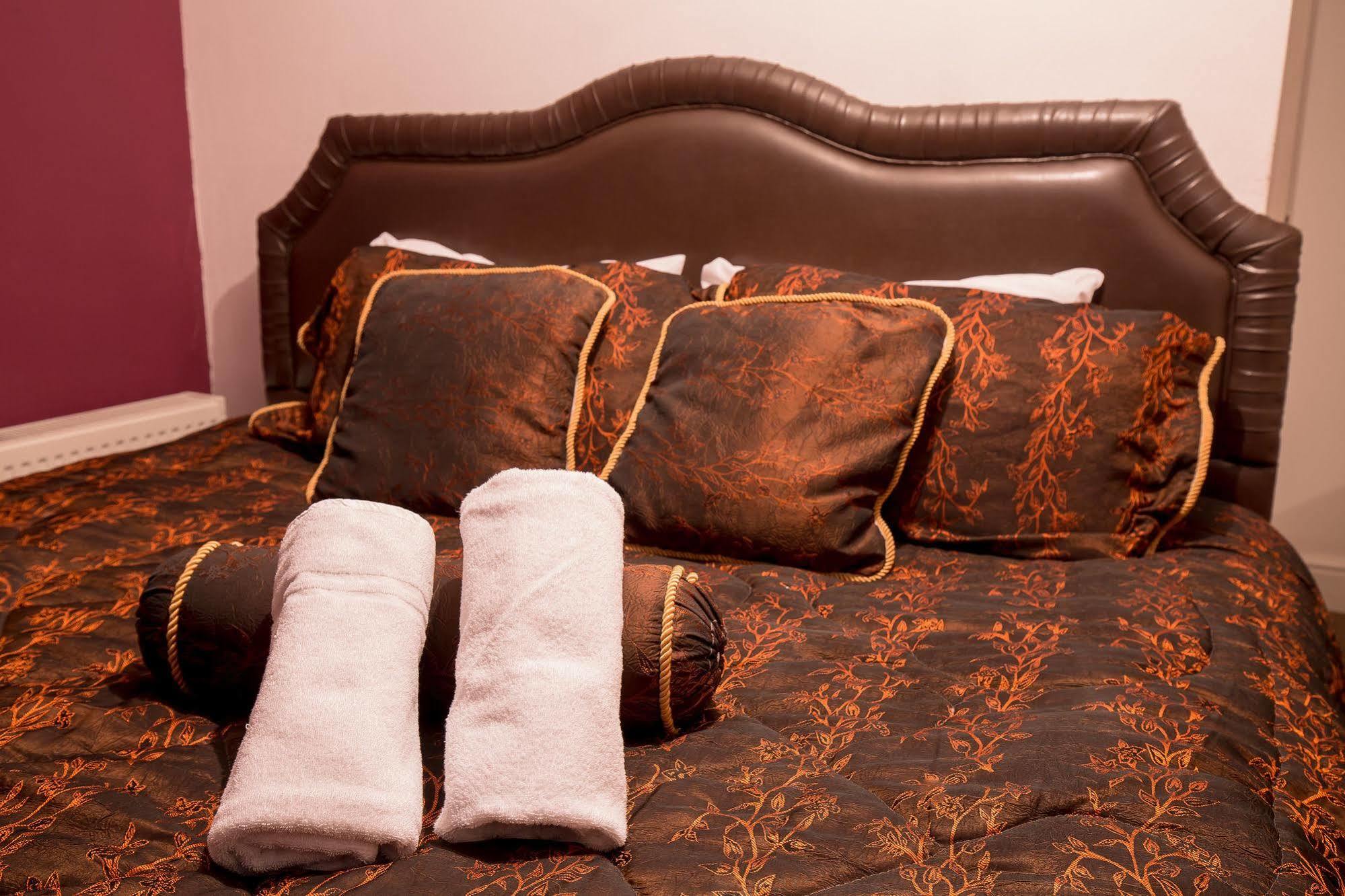 Citybest Hotel Ilford Bagian luar foto
