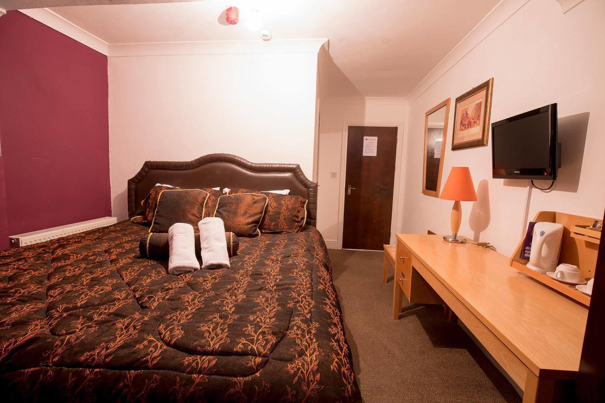 Citybest Hotel Ilford Bagian luar foto
