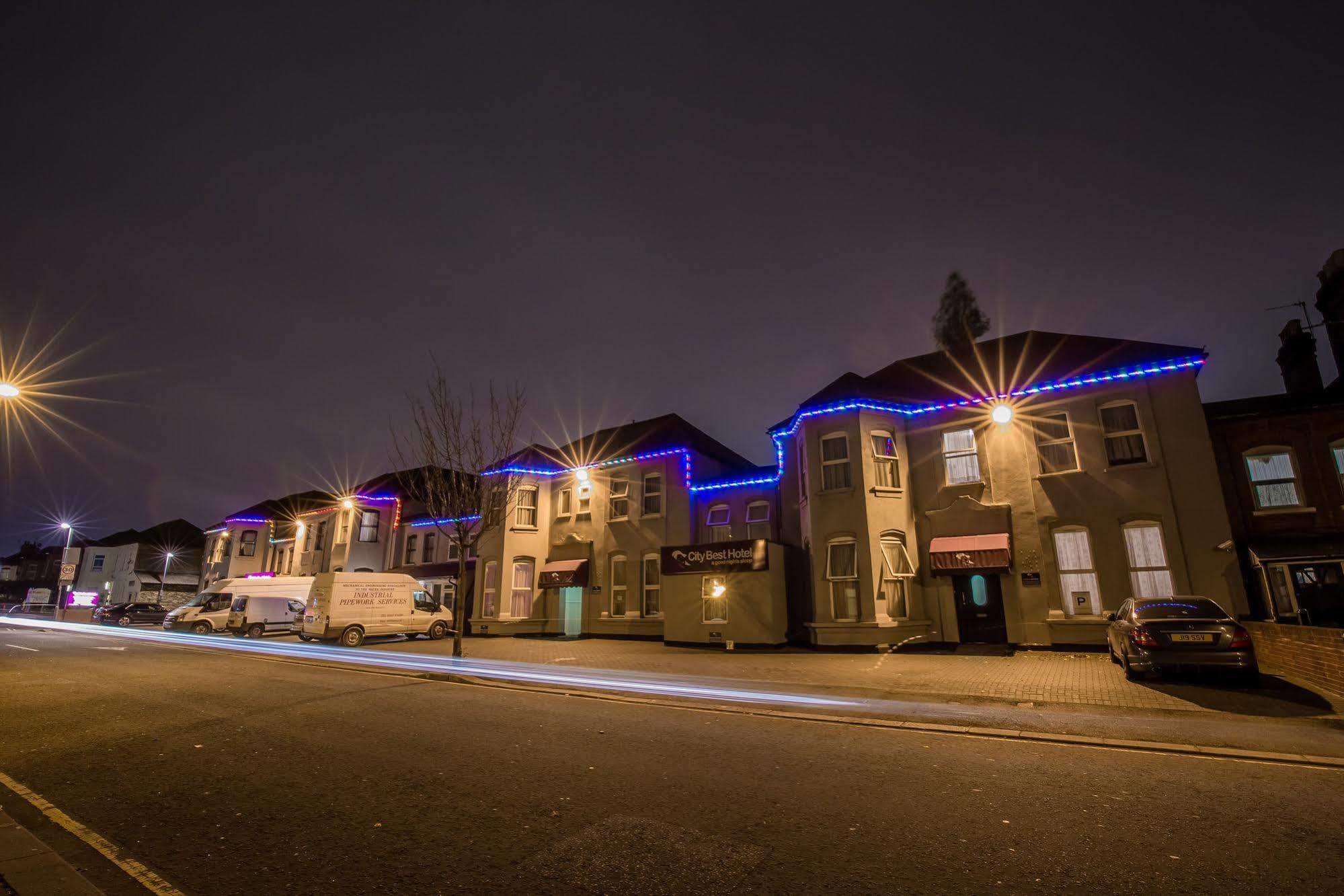 Citybest Hotel Ilford Bagian luar foto